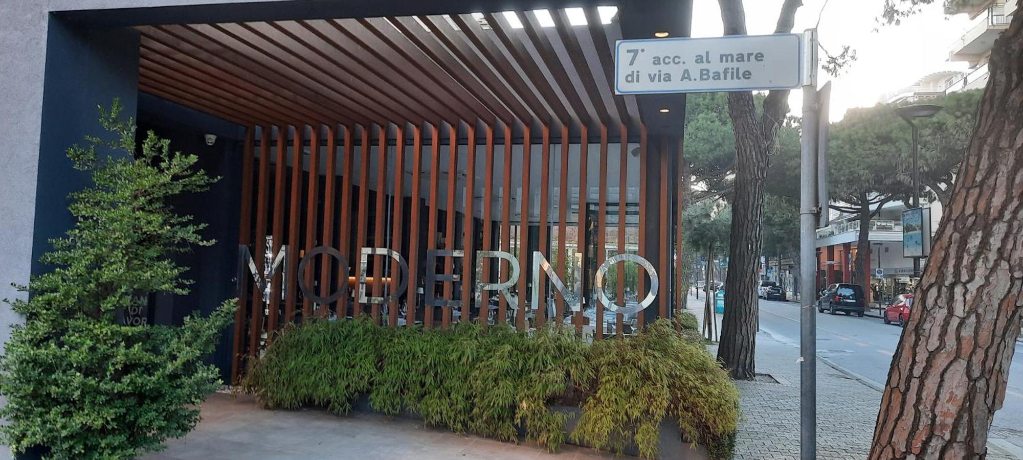 Hotel Moderno リド・ディ・イエゾロ エクステリア 写真